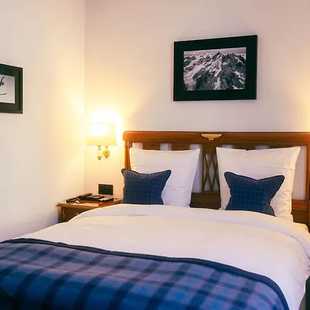 쿨름 생모리츠 호텔